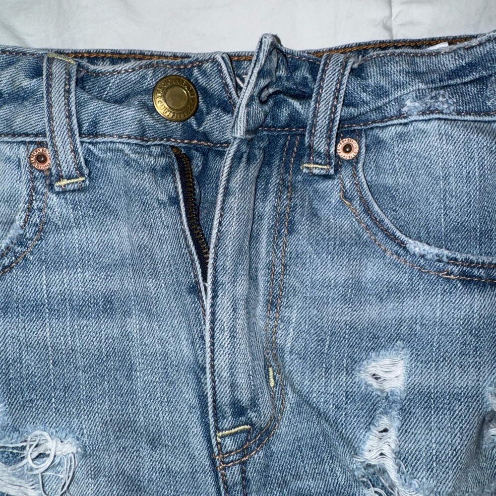 Distressed Denim Shorts - Picture 3 of 6